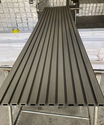 2022 Modern PVC Grooved Wpc Laminated Exterior Wood Wall Panel PVC Grain Exterior Waterproof Garden Cladding Cladding